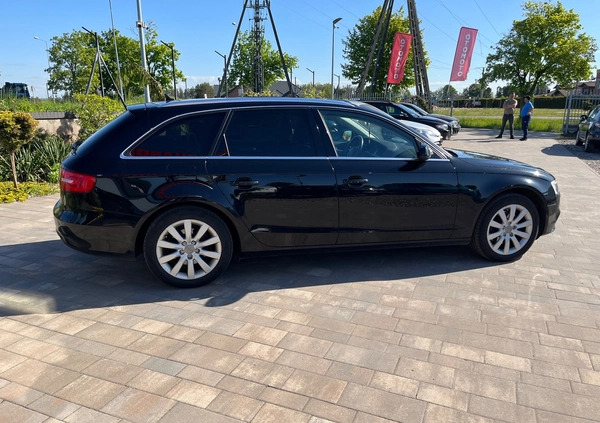 Audi A4 cena 58000 przebieg: 220000, rok produkcji 2012 z Jordanów małe 497